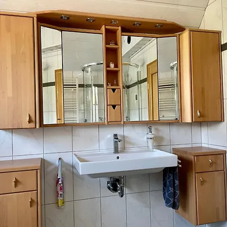 Moderne Mit Sonnenbalkon In Fretter