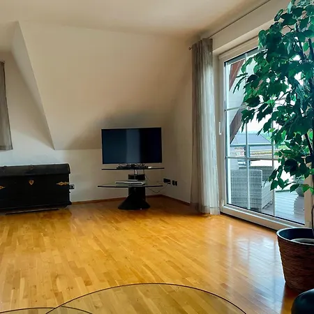 Moderne Mit Kamin & Sonnenbalkon
