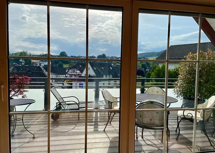 Moderne Mit Sonnenbalkon In Fretter Appartamento