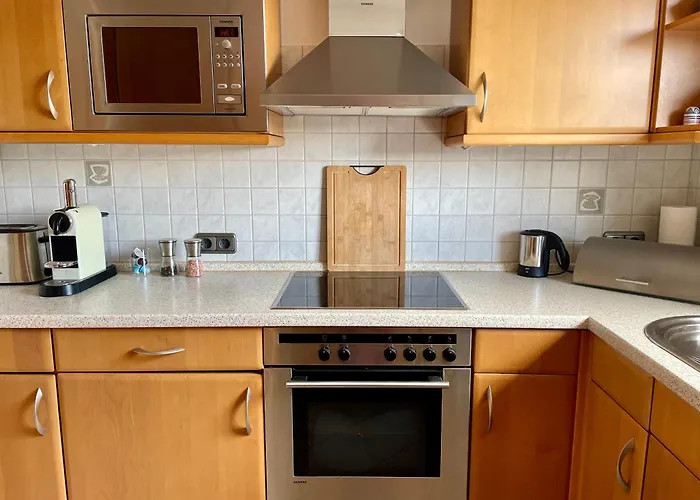 Moderne Mit Sonnenbalkon In Fretter Daire